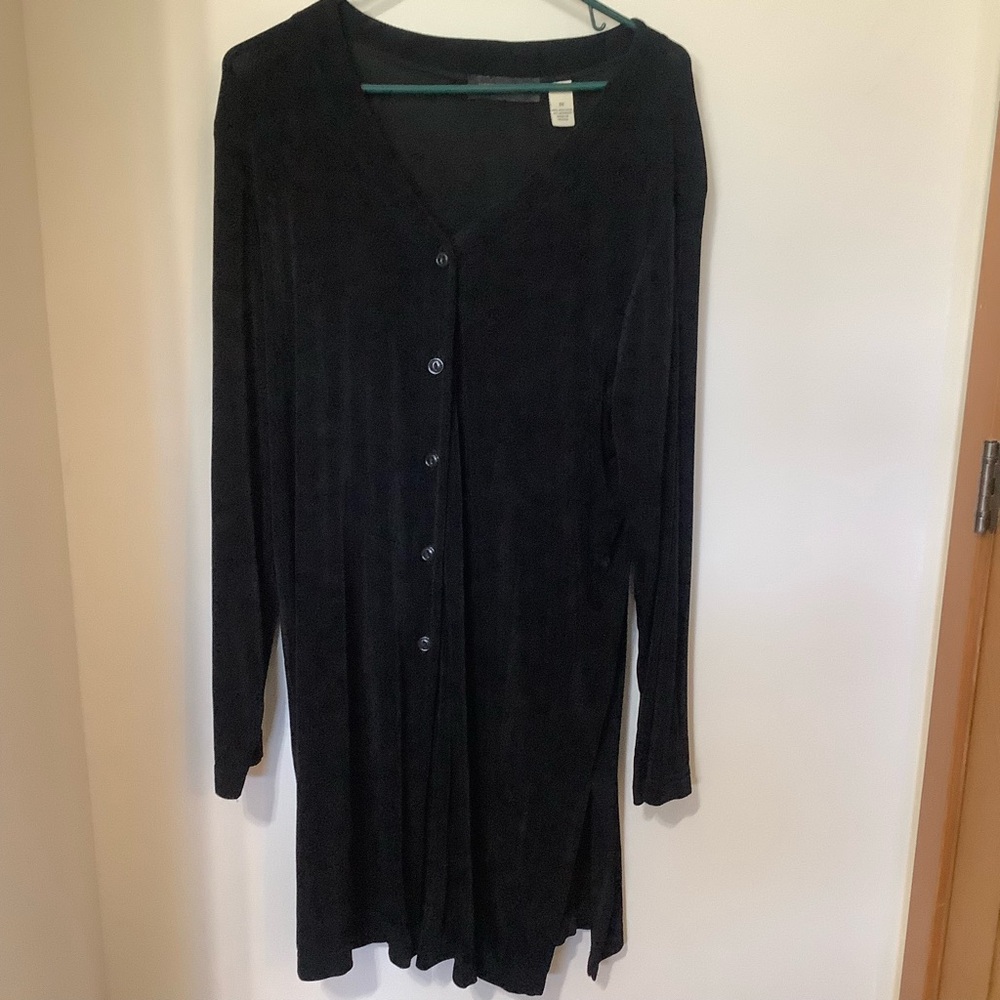Elegant Black Button-Down Dress/Tunic